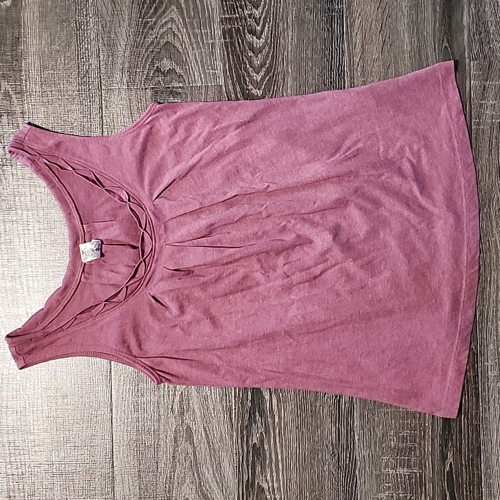 🦇 Aventura Mauve Tank Top 🦇